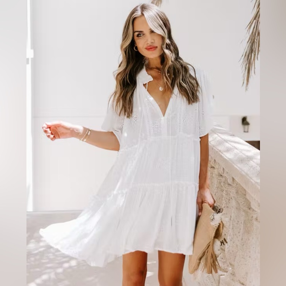 VICI YOLANDA COTTON EYELET TIERED BABYDOLL DRESS